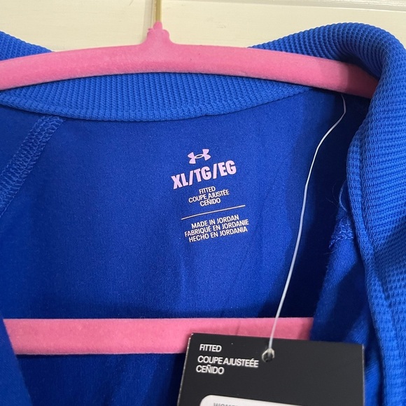Under Armour Blue 1/2 Zip Top XL REGULAR NWT . prize inside!!! Light but warm - Picture 12 of 15